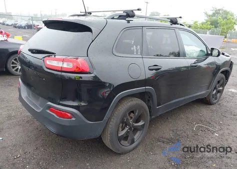 2016 Jeep Cherokee Altitude z USA, uszkodzony, nr VIN 1C4PJMAB4GW340102
